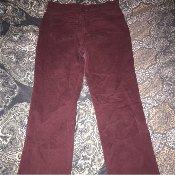 Jeans - Picture 3 of 3